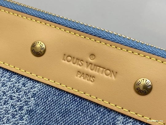 First bag ru VUITTON POCHETTE LOUIS TO-GO-30*21.5*2cm 0712